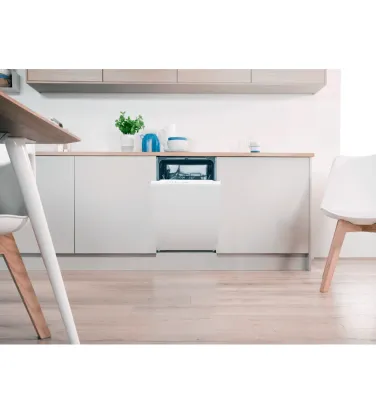 Купити посудомийну машину DSIE2B10 в офіційному магазині Indesit