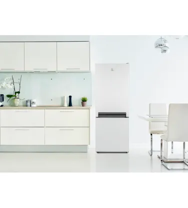 Холодильник Indesit LI6S1EW   - 1