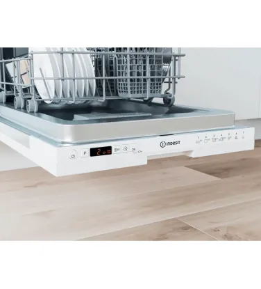 Посудомийна машина Indesit DSIC3M19   - 1