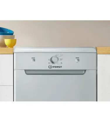 Купуйте посудомийну машину DSCFE1B10SRU в офіційному магазині Indesit