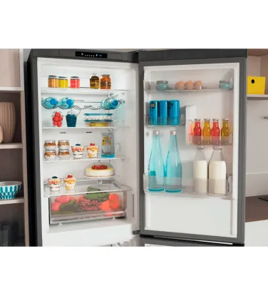 Холодильник Indesit INFC8TI21X
